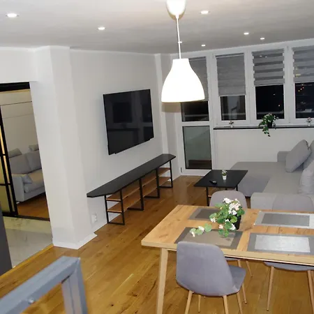 Apiu Apartments, 48m2, Center, Self Check-in Daire *